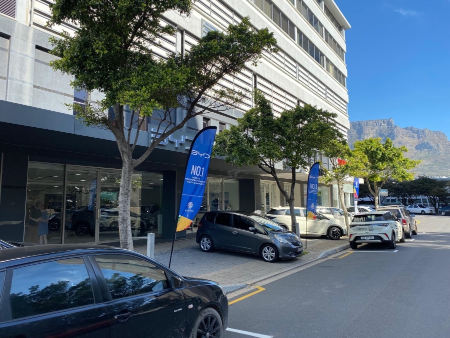 To Let commercial Property for Rent in Foreshore Western Cape